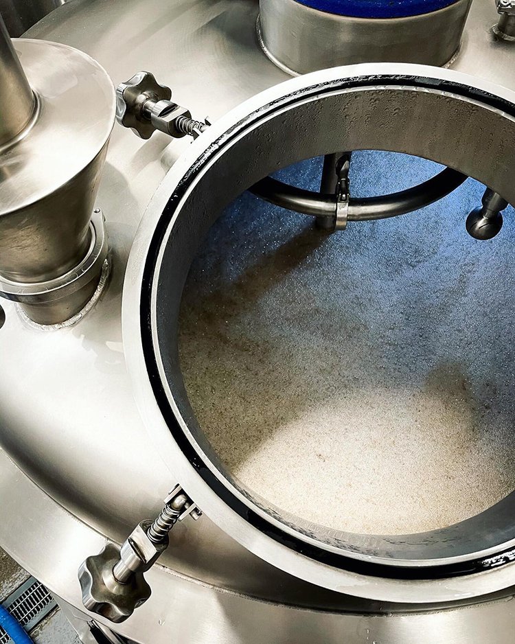 How to Adjust the pH of a Mash when brewing beer with Tiantai brewery equipment?