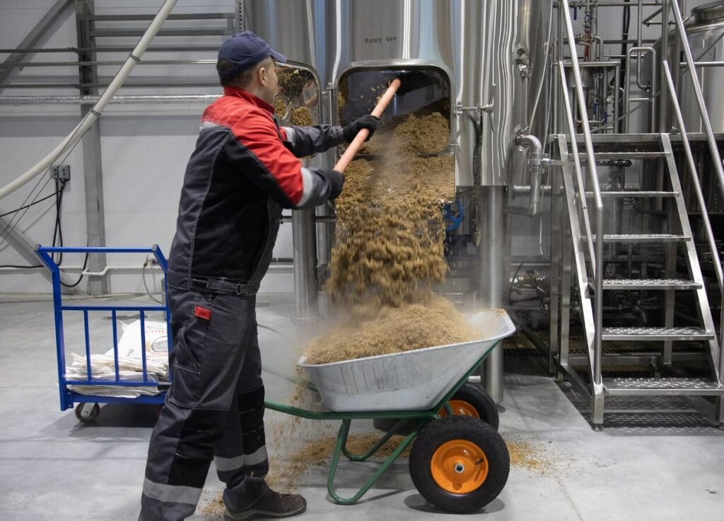 How Small a Batch Can You Brew on a 1000L Brewhouse?