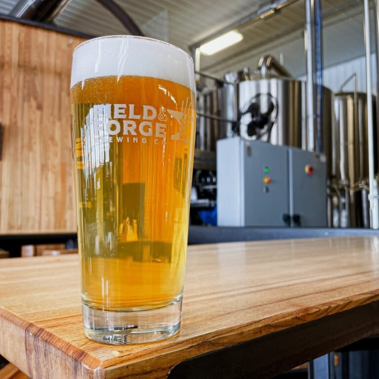 Commercial brewery equipment (1)