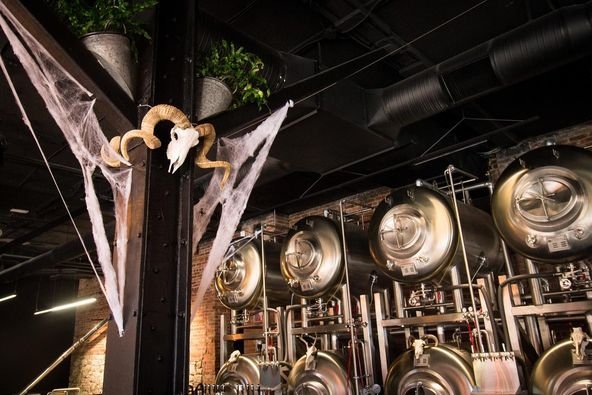 Horizontal Lagering Tank--Elevate Your Brewing Excellence with Precision and Purity