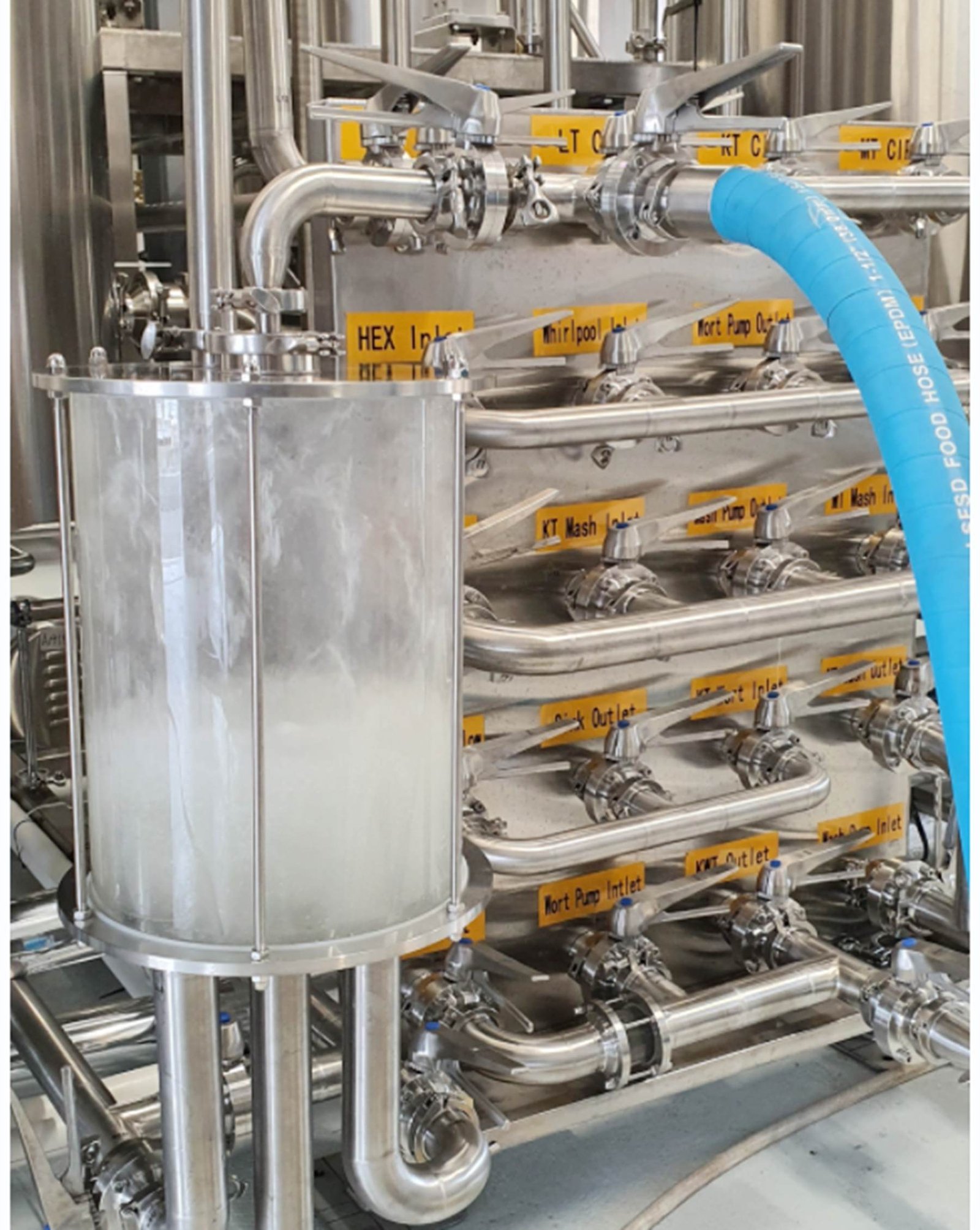 Advantages of Integrated Manifold/Pipework Plate Design