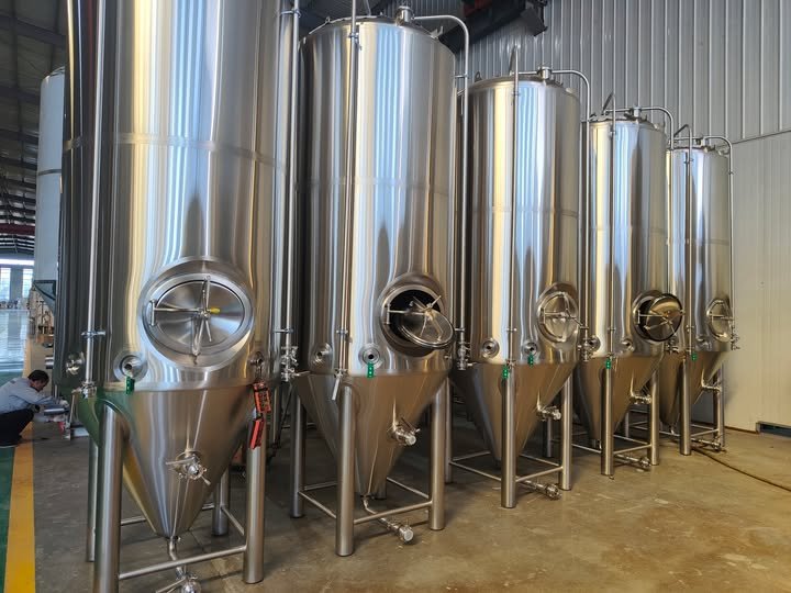 Brewery Equipment Fermenters