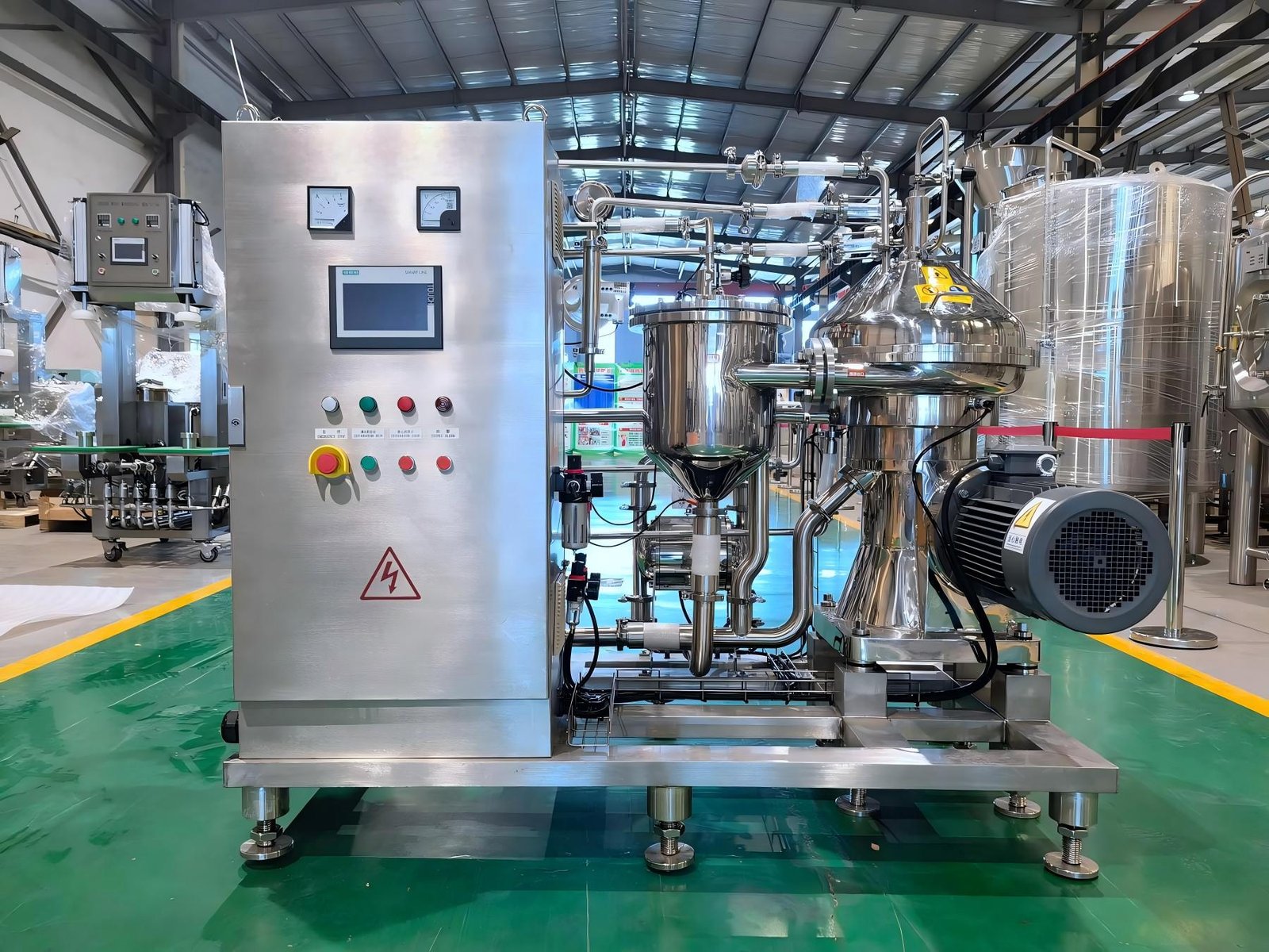 ÉQUIPEMENT DE FILTRATION DE LA BIÈRE