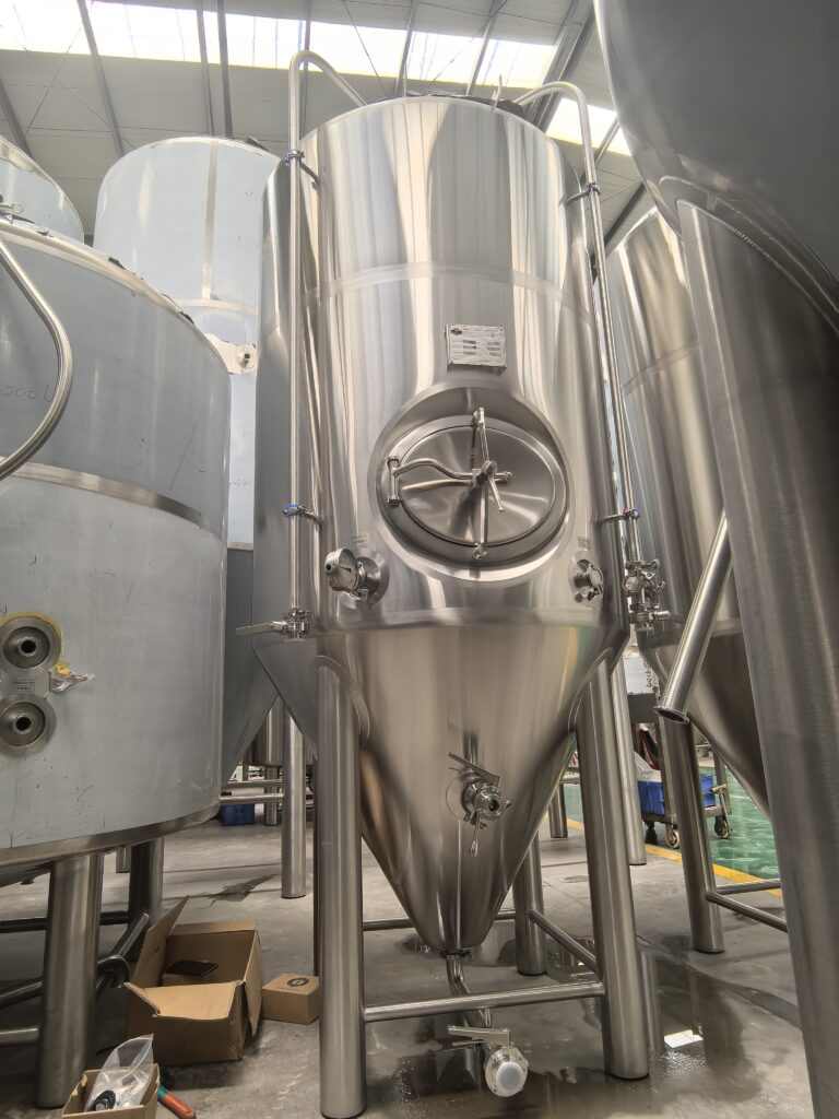 Fermentador de 1500 litros 1