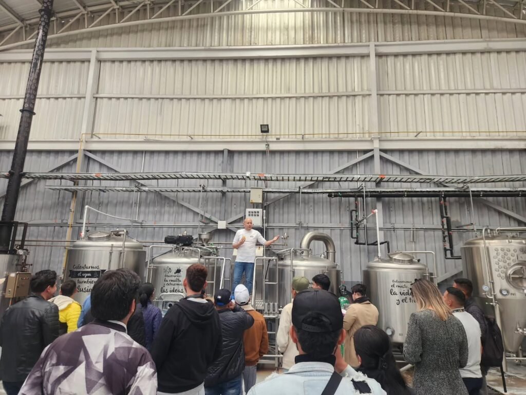 Équipement de brasserie de 10 BBL en Colombie 1